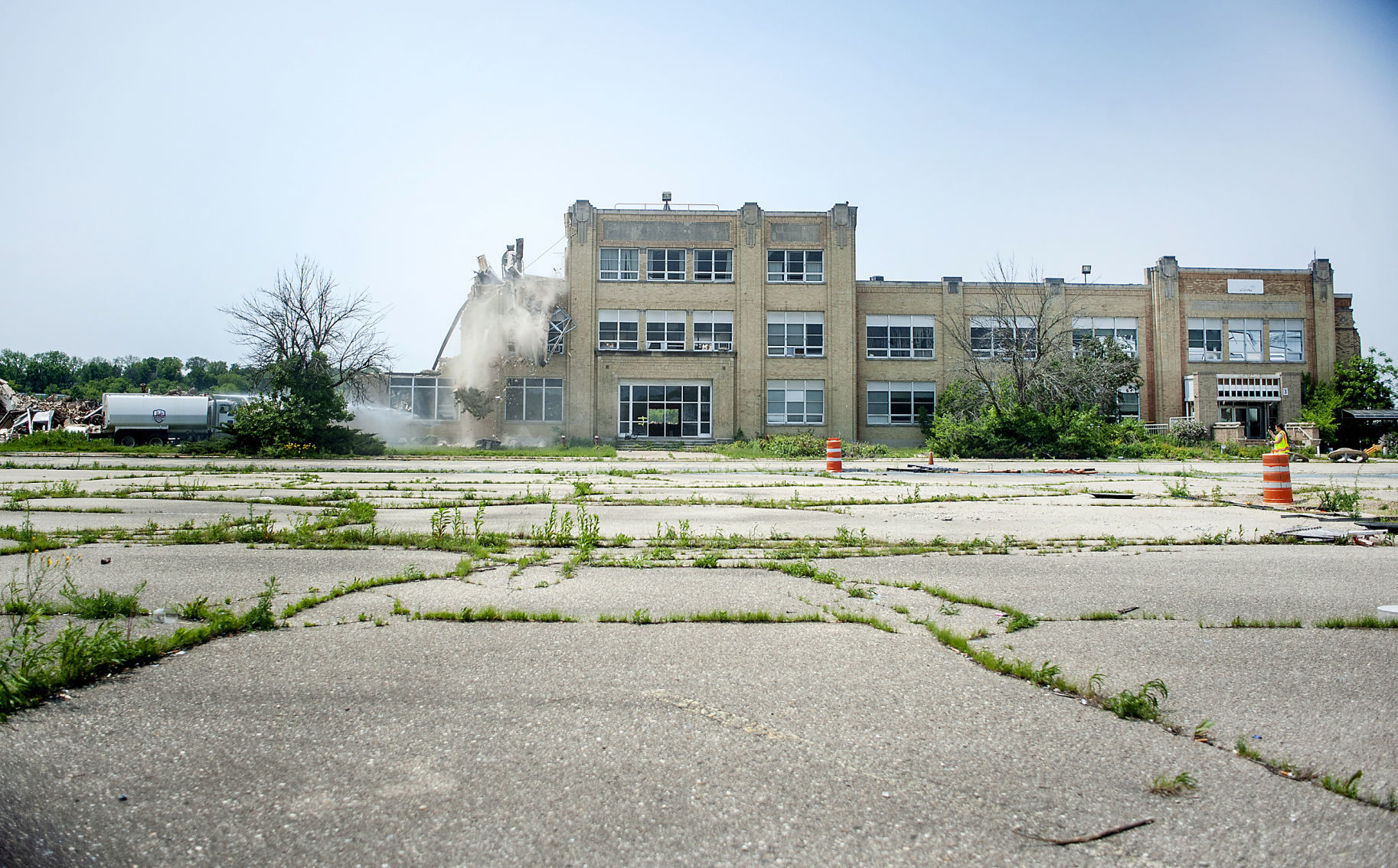 190601_FACADE04